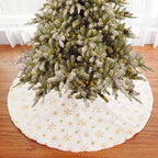 White Snowflake Christmas Tree Skirt