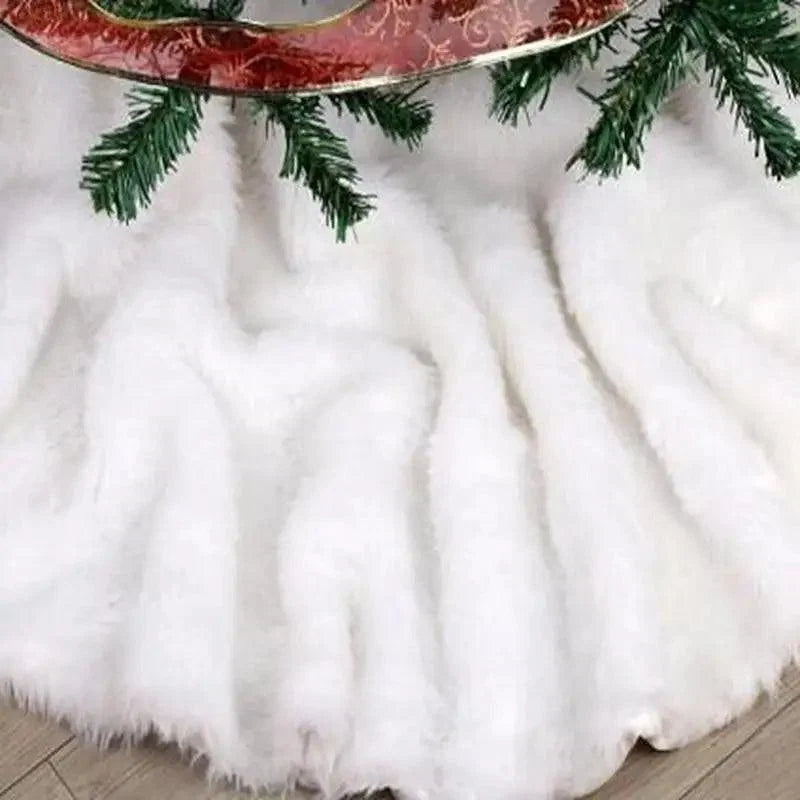 White Snowflake Christmas Tree Skirt